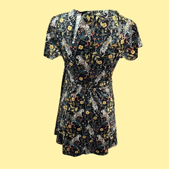 Urban Outfitters Teresa Velvet Tiger Floral Wrap Dress Small - Picture 7 of 13